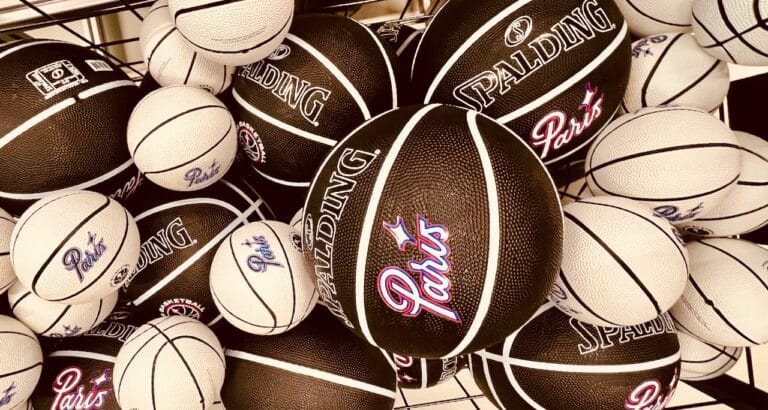 Ballons Paris Basketball Spalding — Adidas Arena Paris 18