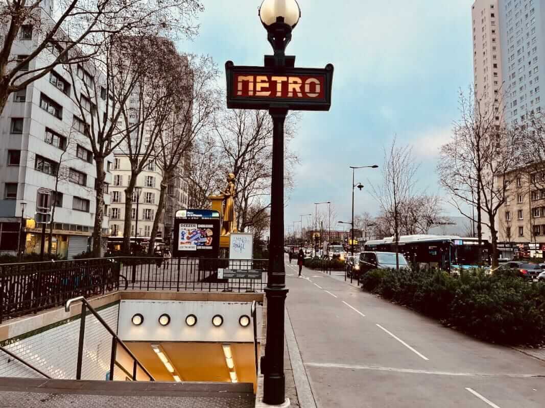 Transport Adidas Arena Paris — station métro ligne 12 Porte de la Chapelle