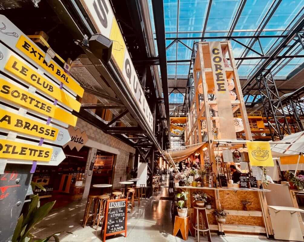 Signalétique des espaces de la Communale Saint-Ouen — panneaux Extra Bal, Le Club, La Brasse, Sorties